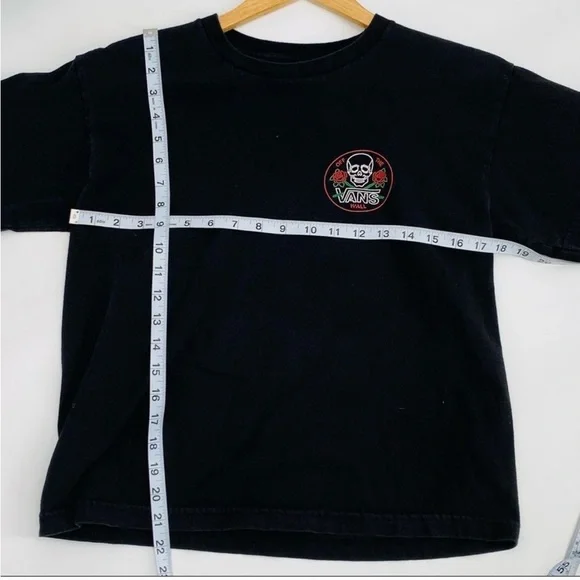 Vans Black Skull Tee Shirt, Small- EUC - Picture 4 of 5